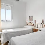 Indico 210 * קוניל דה לה פרונטרה